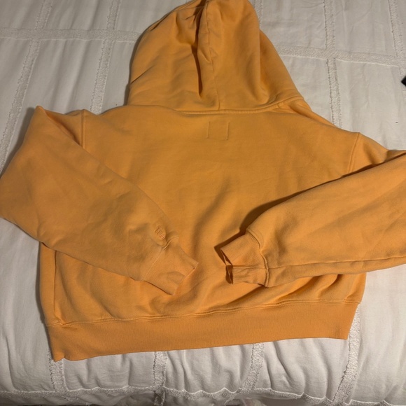 TNA Cozy Fleece Zip Hoodie – XS (Lightly Worn) - Picture 3 of 3